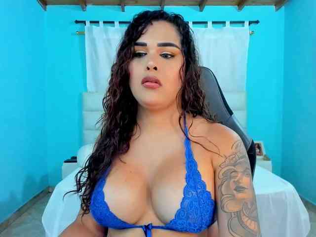 shadiaorozco webcam
