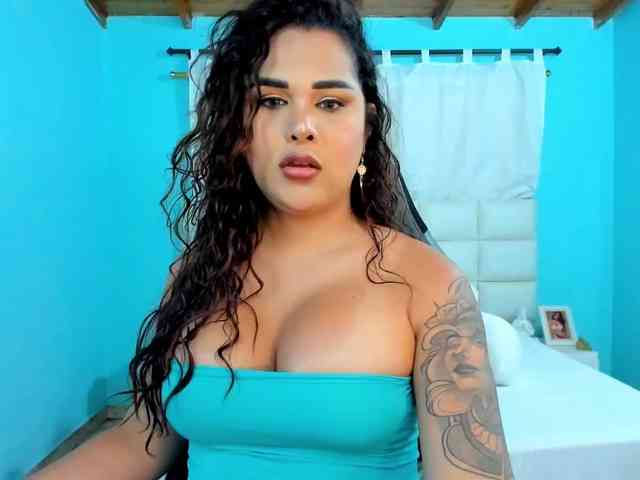 shadiaorozco webcam