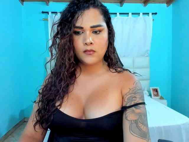 Modelo: shadiaorozco
