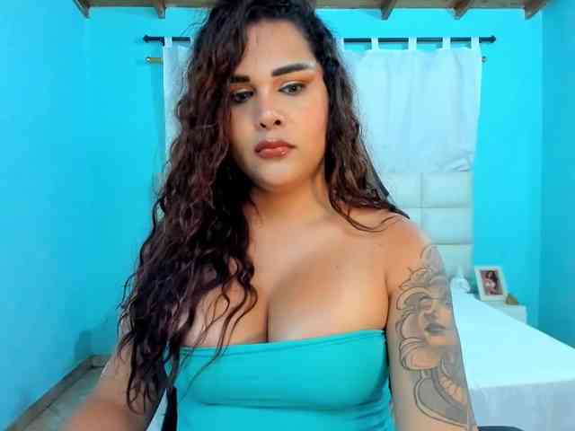 shadiaorozco webcam