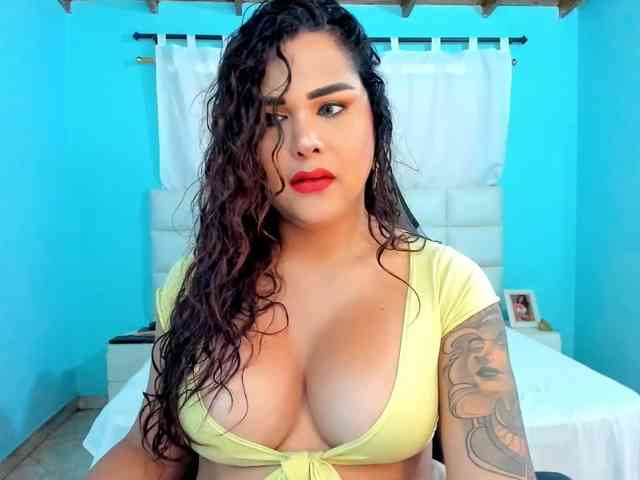 Modelo: shadiaorozco
