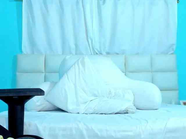 shadiaorozco webcam