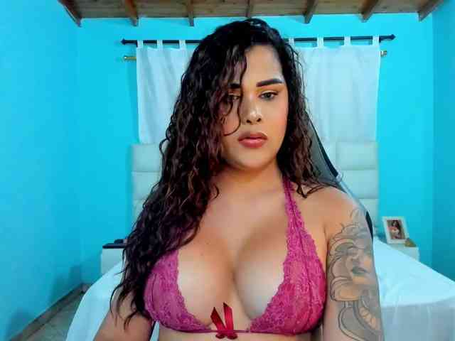 Modelo: shadiaorozco