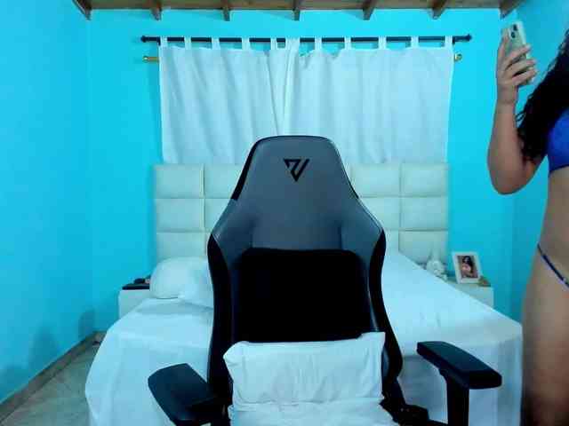 shadiaorozco Sex Cam Show