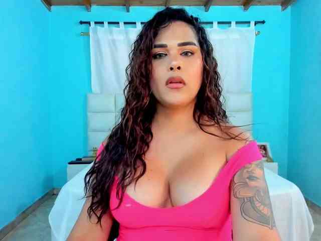 shadiaorozco webcam