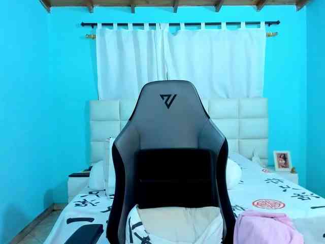 shadiaorozco webcam