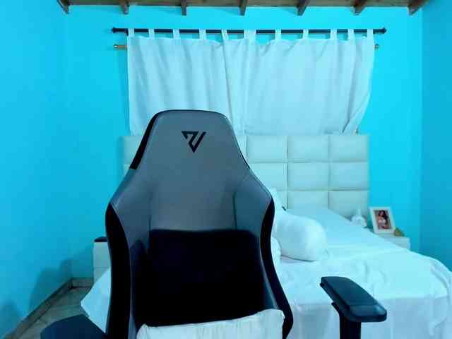 shadiaorozco webcam