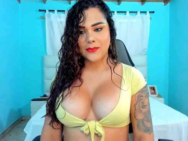 shadiaorozco webcam