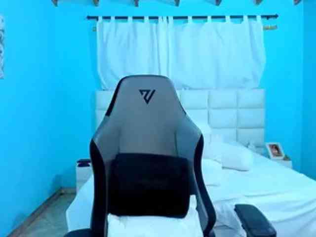 shadiaorozco's live room