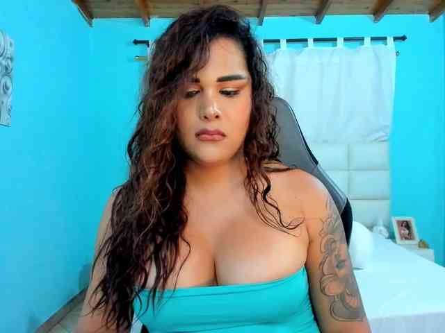 Modelo: shadiaorozco