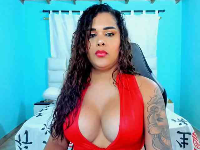 Modelo: shadiaorozco