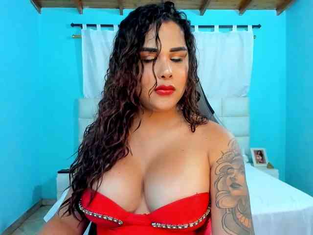shadiaorozco webcam