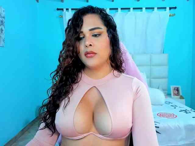 shadiaorozco webcam