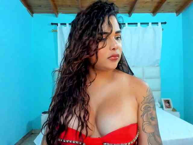 shadiaorozco webcam