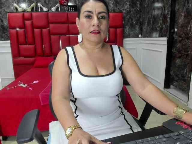 Ladyxmilf webcam