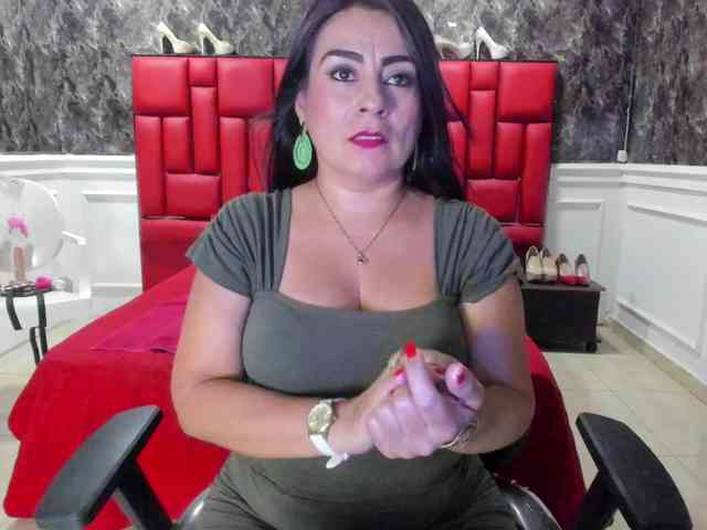 Ladyxmilf webcam