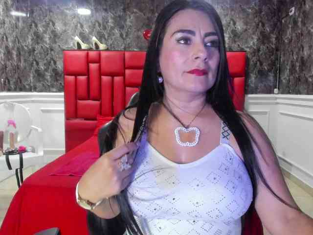 Ladyxmilf webcam