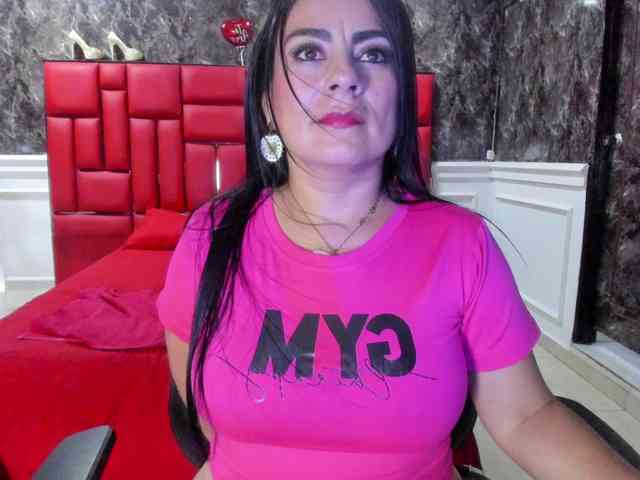 Ladyxmilf webcam