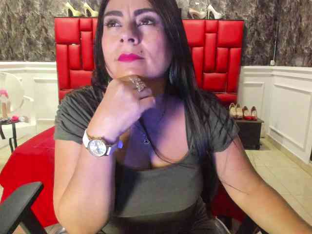 Ladyxmilf webcam