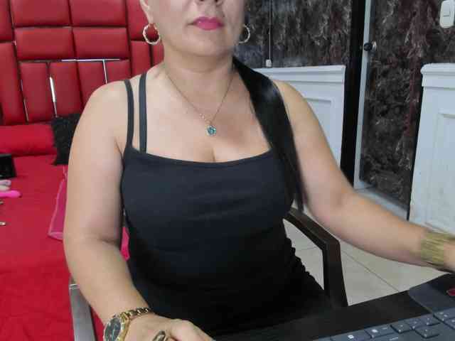 Modèle: Ladyxmilf