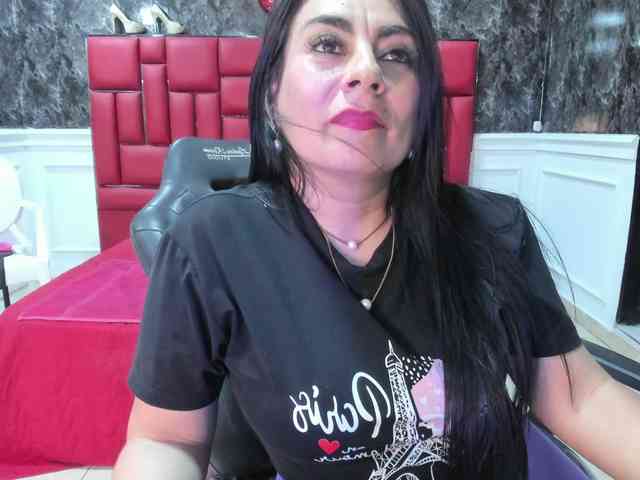 Ladyxmilf webcam