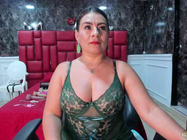 Ladyxmilf webcam