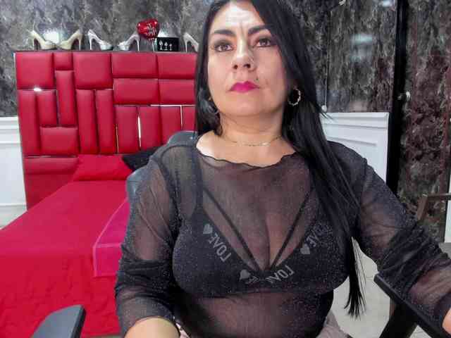 Ladyxmilf webcam