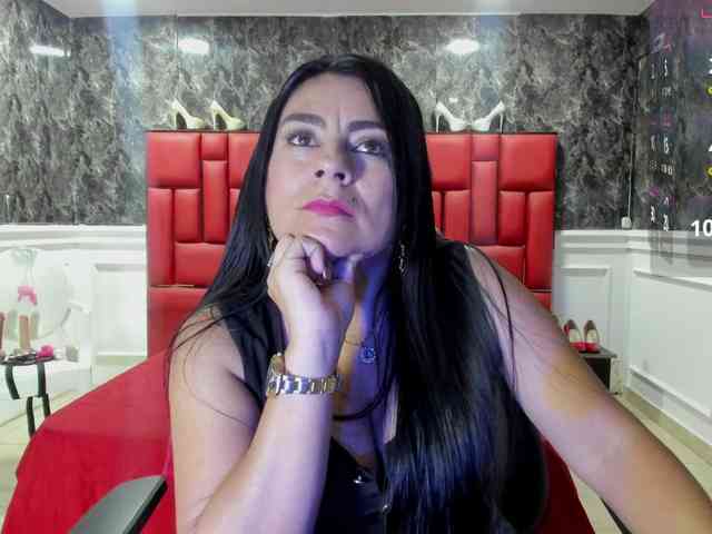 Ladyxmilf webcam