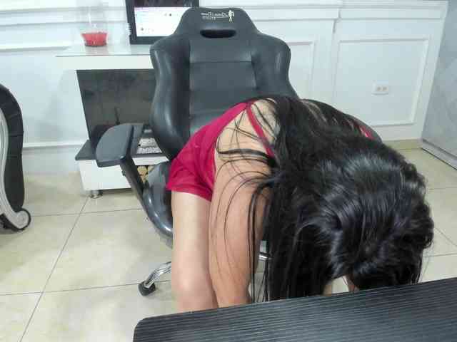 Ladyxmilf webcam