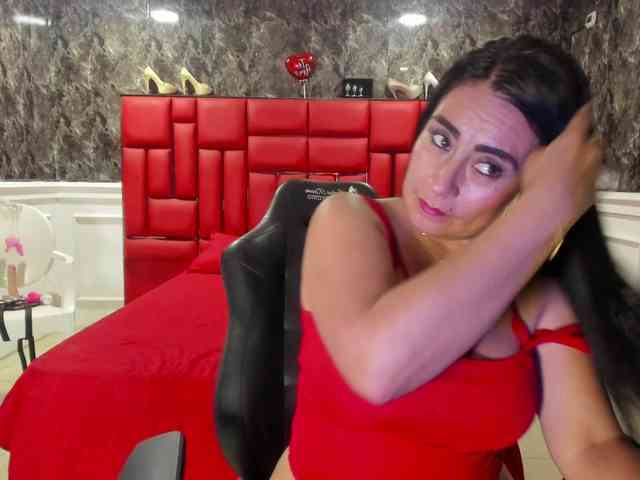 Ladyxmilf webcam