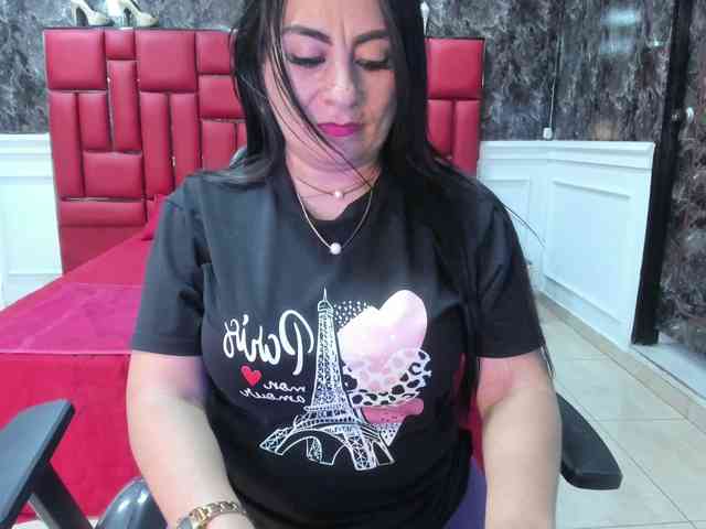 Ladyxmilf webcam