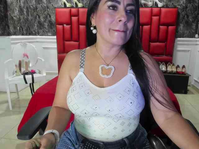 Ladyxmilf webcam