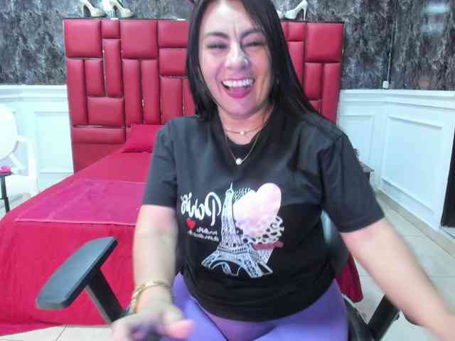 Ladyxmilf webcam