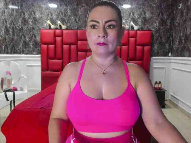 Ladyxmilf webcam