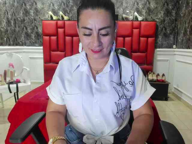 Ladyxmilf webcam