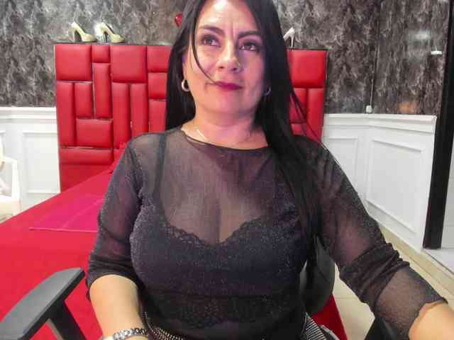 Ladyxmilf webcam