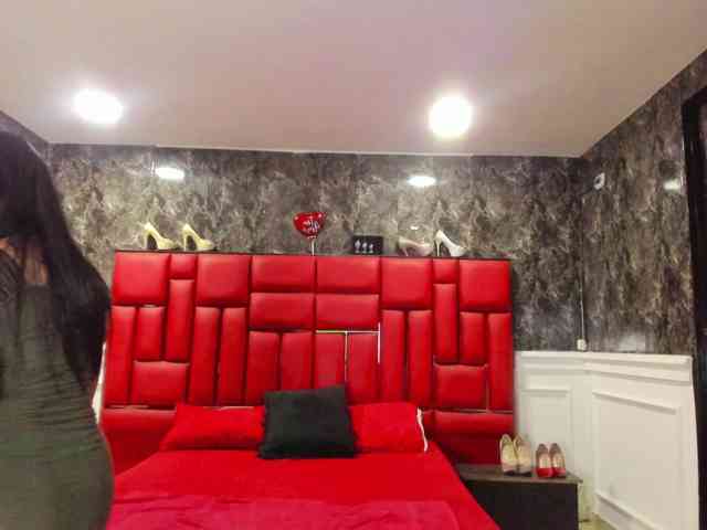 Ladyxmilf webcam