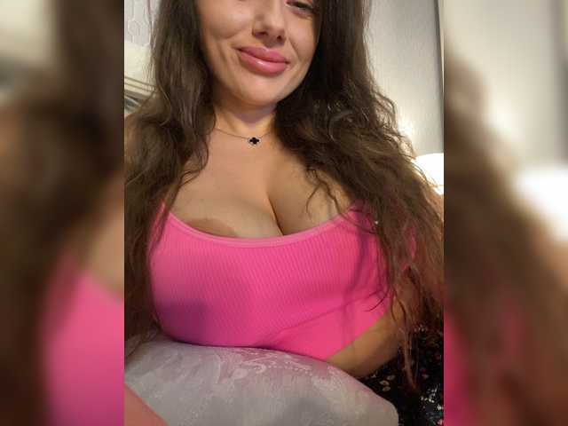 sochnayaaa's BongaCams show and profile