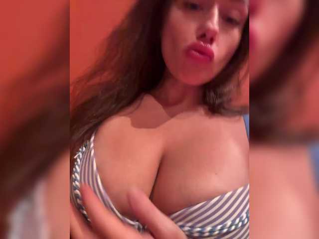 sochnayaaa live cam on BongaCams