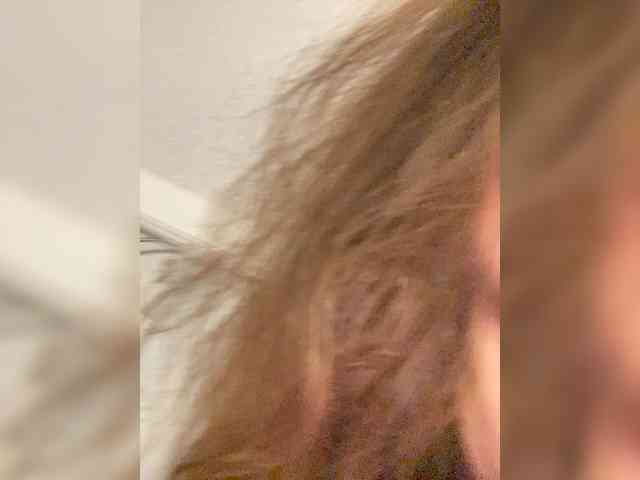 Dikiy_Angel webcam