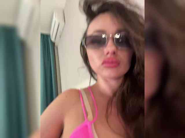 Dikiy_Angel webcam