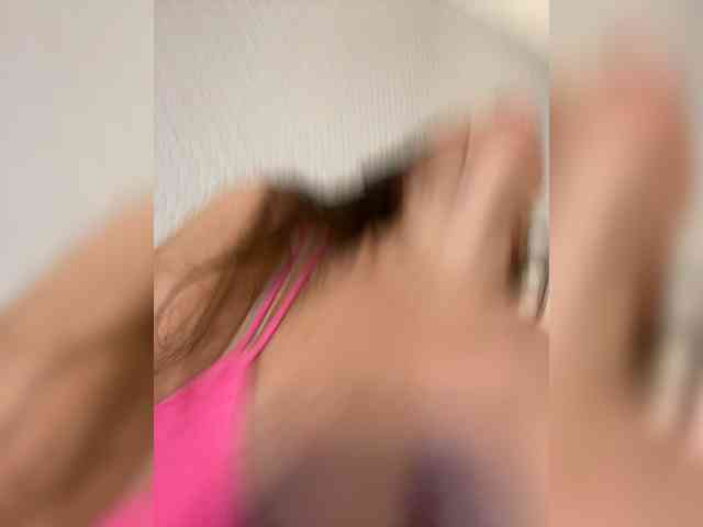 Dikiy_Angel webcam