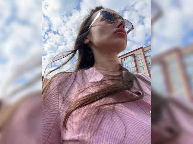 Dikiy_Angel webcam