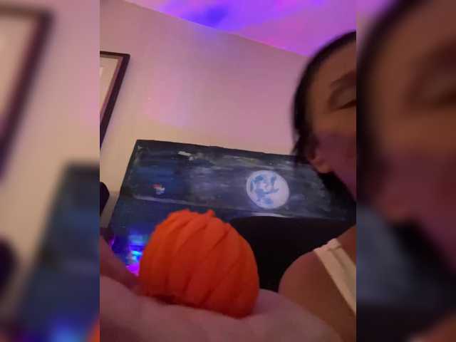 TheDime live cam on BongaCams