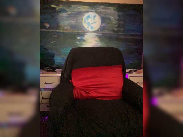 TheDime live webcam show