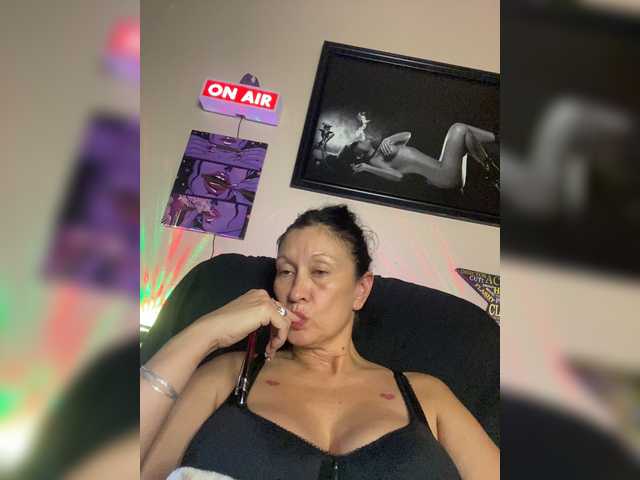 TheDime live cam