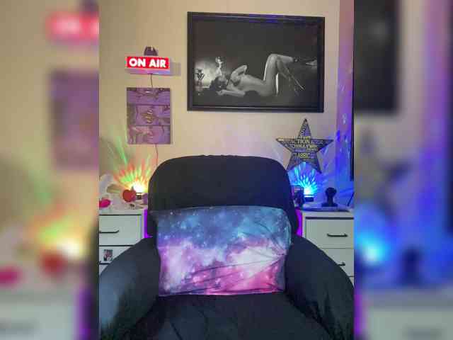 TheDime webcam