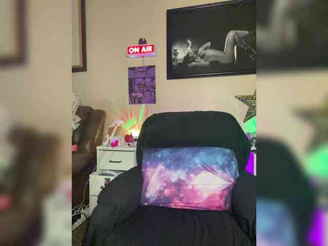 TheDime webcam