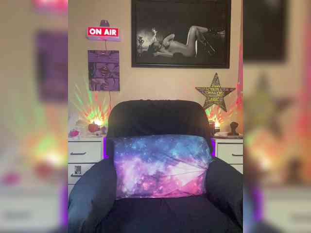 TheDime webcam
