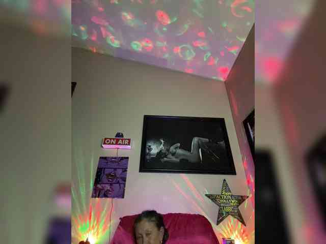 TheDime webcam